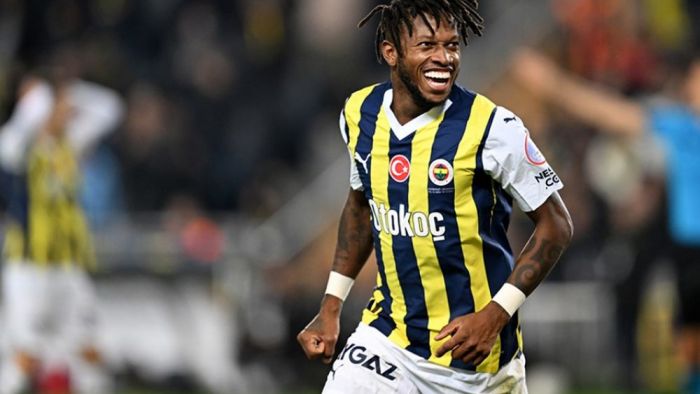 Fenerbahçe'den Fred paylaşımı: 'Hele bakın kim gelmiş'