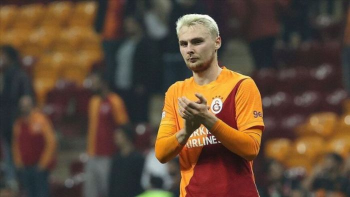 Galatasaray'da sezon bitmeden ayrılık kararı!